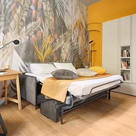 Apartment And Comfy Free Netflix And Bologna