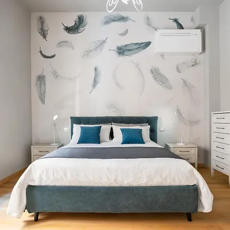 Apartment And Comfy Free Netflix And *