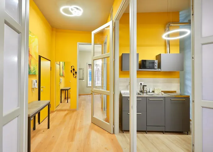 And Comfy Free Netflix And Bologna